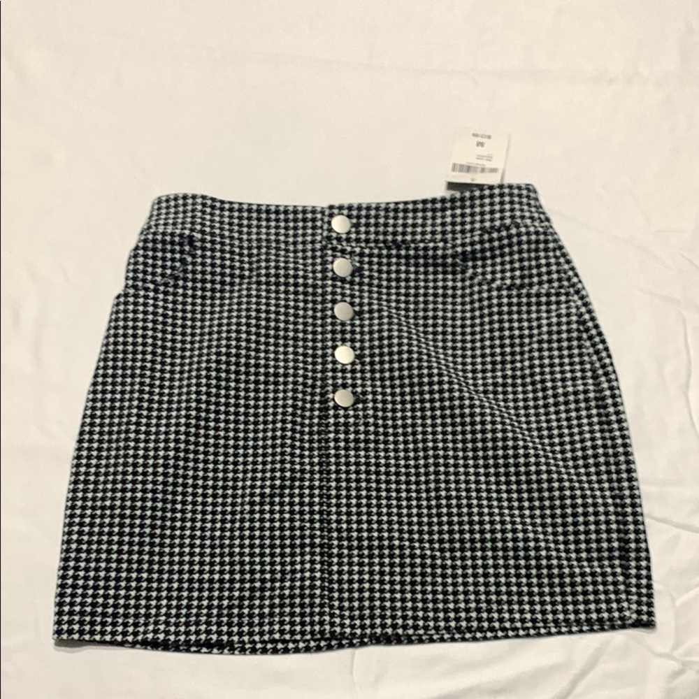 Forever 21 Black and White Pencil Mini Skirt